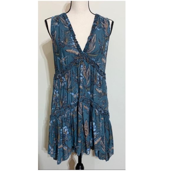 Free People Tops - Free People Purple Haze Floral Tunic Size Medium